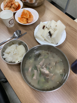 Jeonggeumtojongsundae (정금토종순대) 1