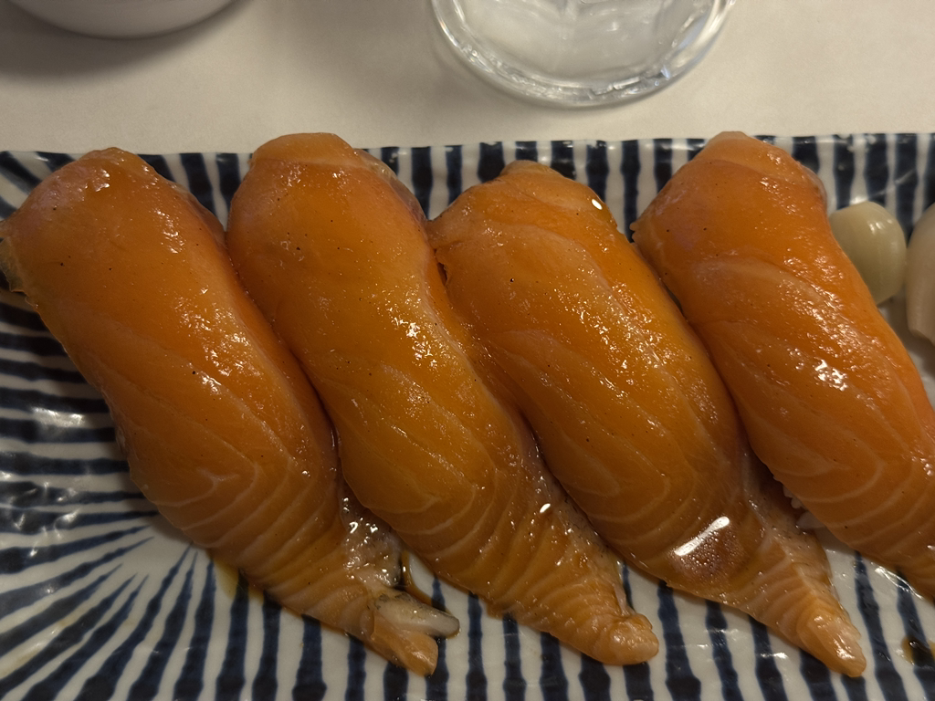 연하동 대학로점 사진 2