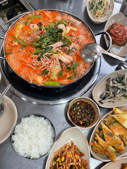 전농동 해물알탕전문 대표 사진