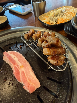 Yukgapsikdang (육갑식당) 2