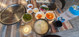 Yetsunga sundaegukbap (옛순가 순대국밥) 3