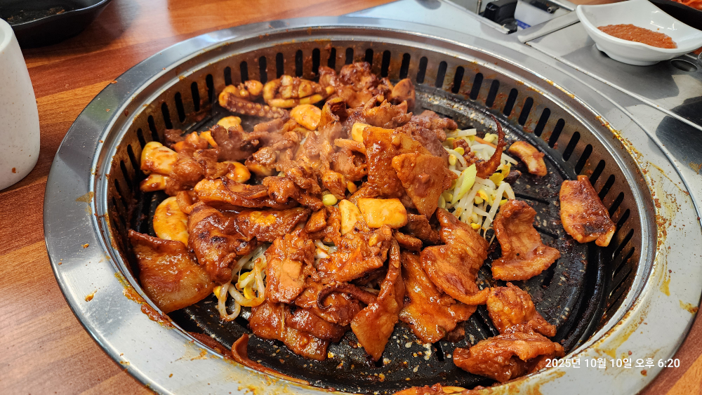 Napjaksikdang (납작식당) 3