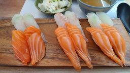 Minyeongchobapgongjang (민영초밥공장) 2