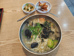 Tongtongkalguksu 5