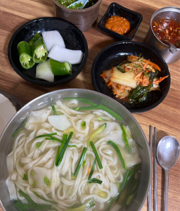 Bubukalguksu (부부칼국수) 1