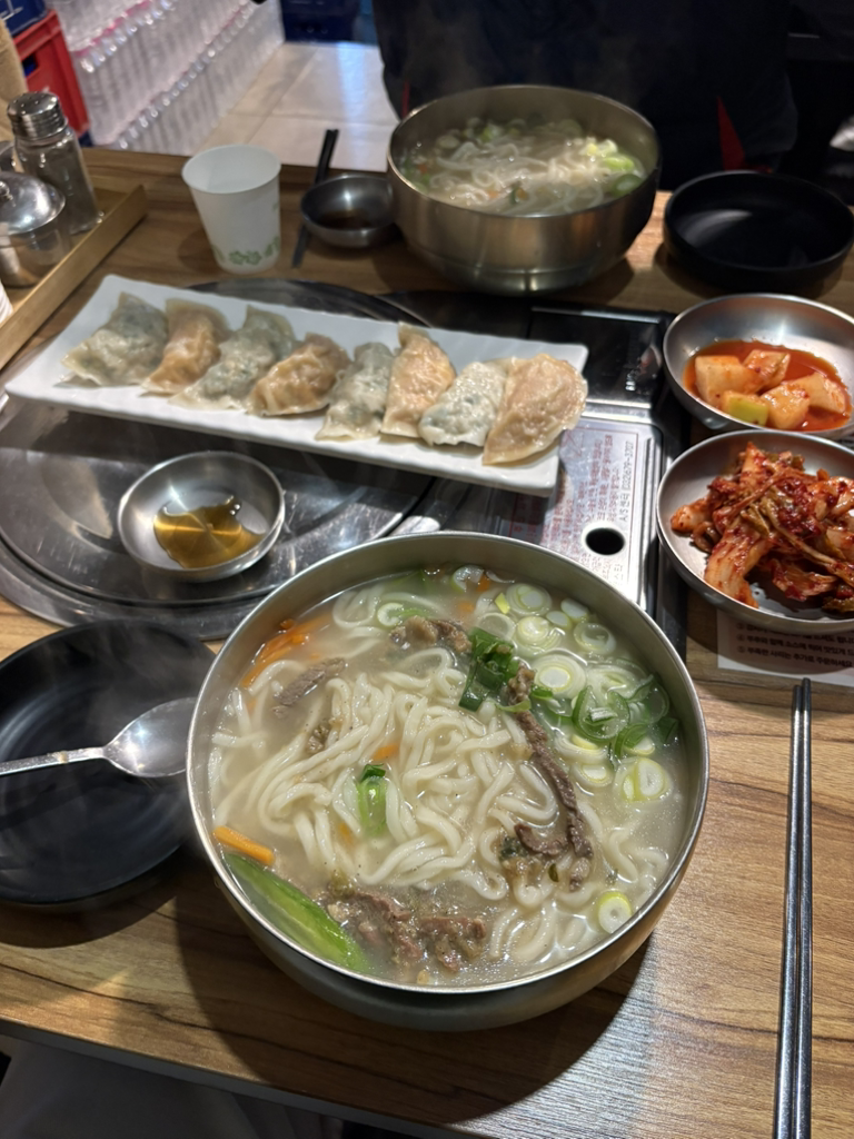 심가네칼국수 강남역본점 사진 2