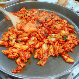 Junghwahobandakgalbi (중화호반닭갈비) 3