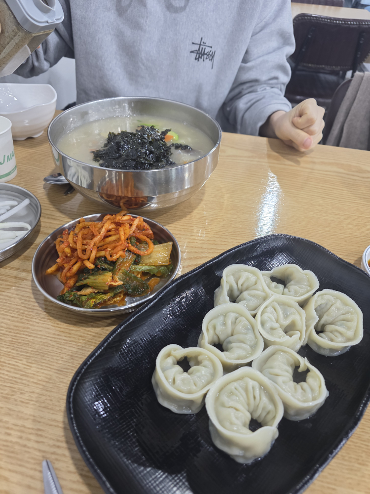 금강산옹심이막국수 8