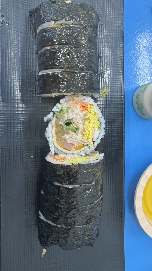 Jangheungsaranggimbap oe1 (장흥사랑김밥 외1) 3