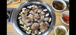 Muhaksikyuksikdang (무학식육식당) 1