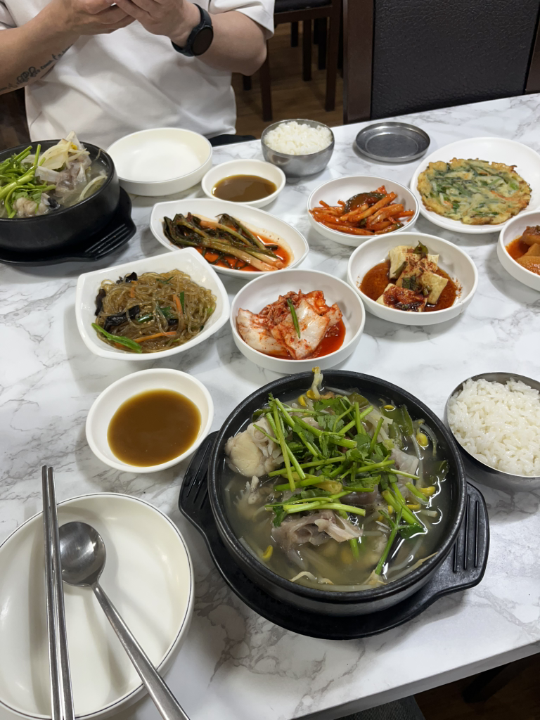 Seondoagujjimtang (선도아구찜탕) 3