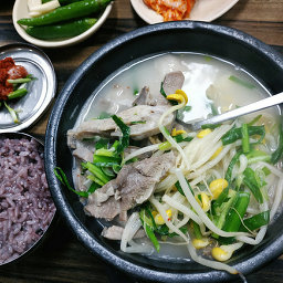 텃골수육국밥 5