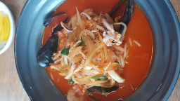 Chakhanswepeujjamppong (착한쉐프짬뽕) 2