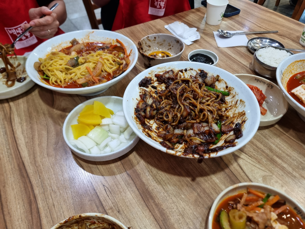 백년가짬뽕 1