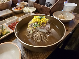 잘빠진메밀 익선동점 사진 8