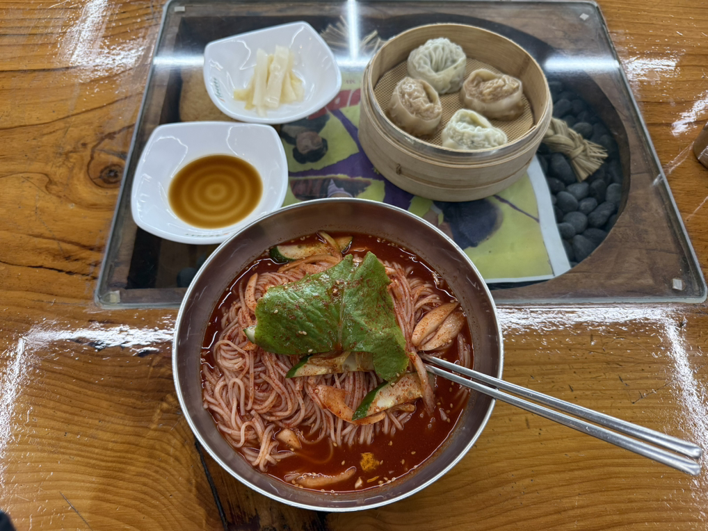 Manghyangbibimguksu (망향비빔국수) 3