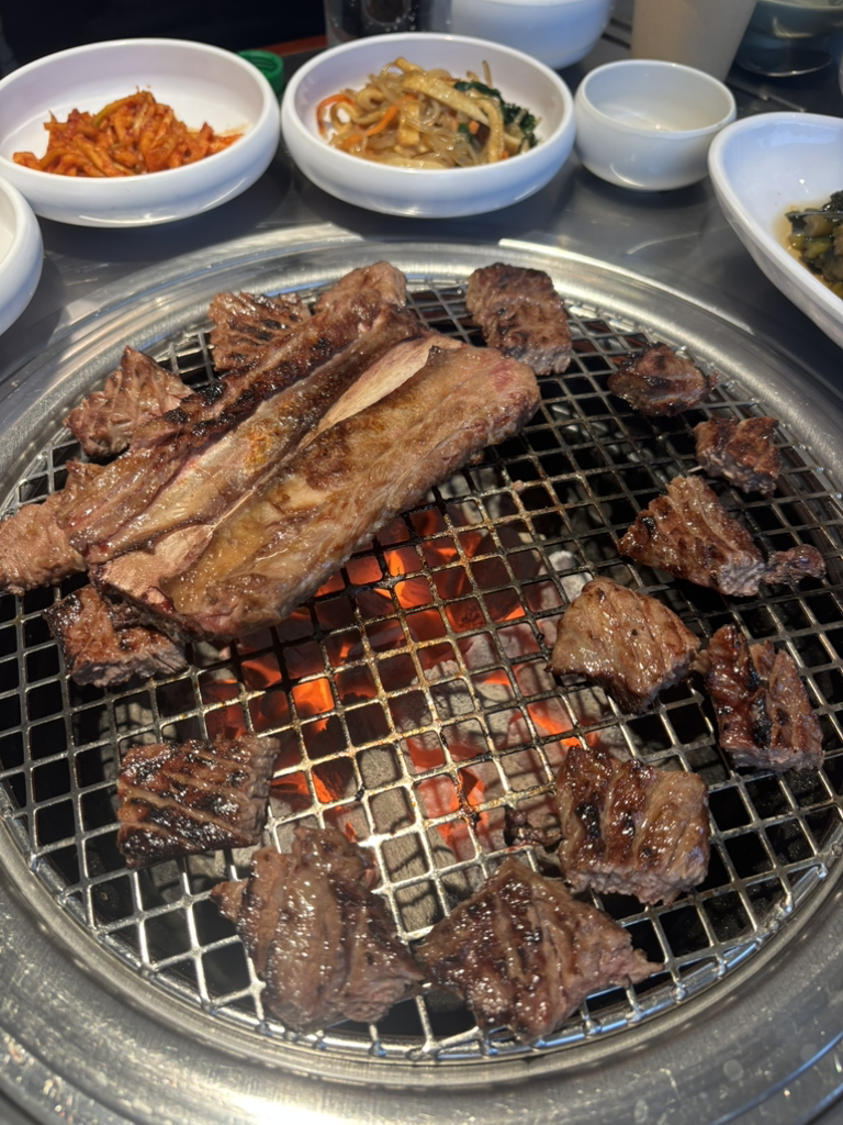 청기와타운 사당점 사진 3