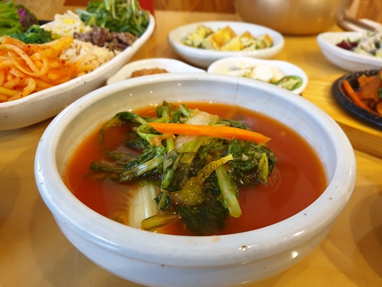 청국장과보리밥 잠실점 사진 2