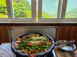 Yaksuteosanjang (약수터산장) 3