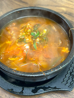 Useongok (우성옥) 3