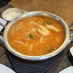 Dolsoewaseoksoe (돌쇠와석쇠) 2