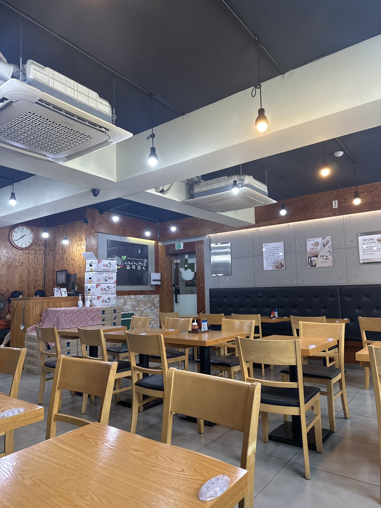 Seolssamnaengmyeon (설쌈냉면) 1