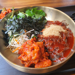 귀한족발 2