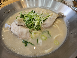 언양닭칼국수 수원 영통점 대표 사진