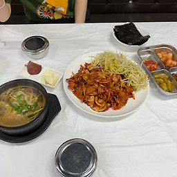 Janghanghaejangguk (장항해장국) 1