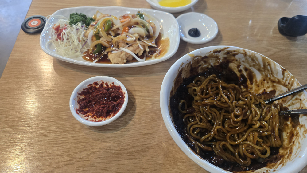 Taehwagak (태화각) 1