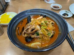 Chakhanswepeujjamppong (착한쉐프짬뽕) 1