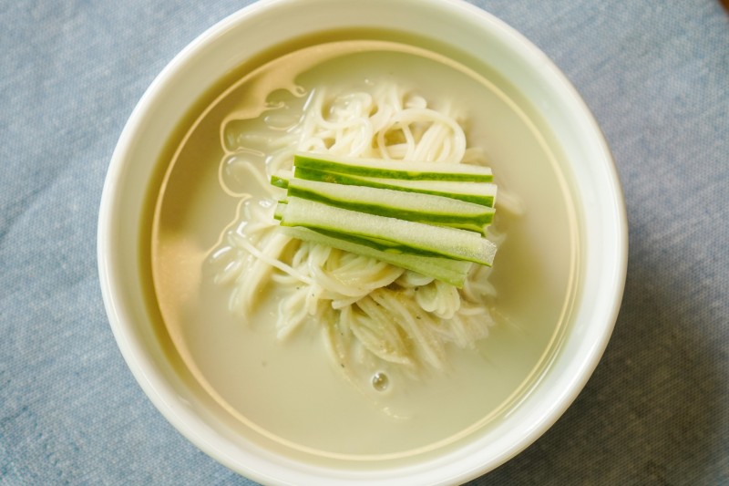 Kkumnamujangteo (꿈나무장터) 1