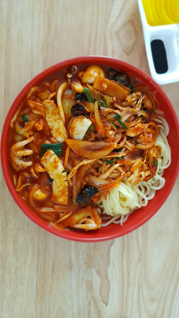 Keunsonsinjjamppongjeonmunjeom (큰손신짬뽕전문점) 1