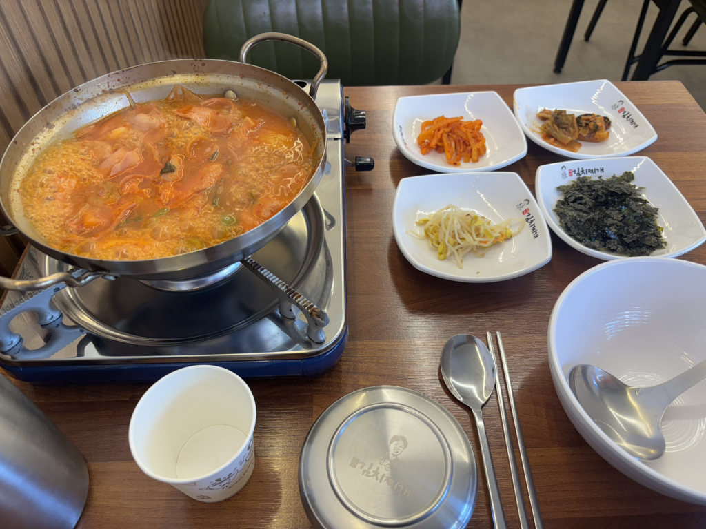 강순자옛맛김치찌개 영등포점 대표 사진