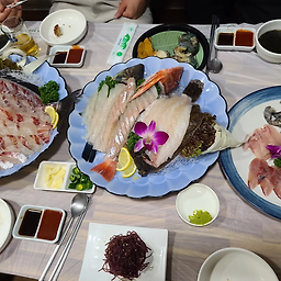 동명활어직판장 4