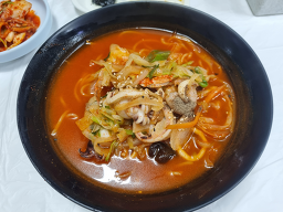 Donghyeollu (동현루) 1