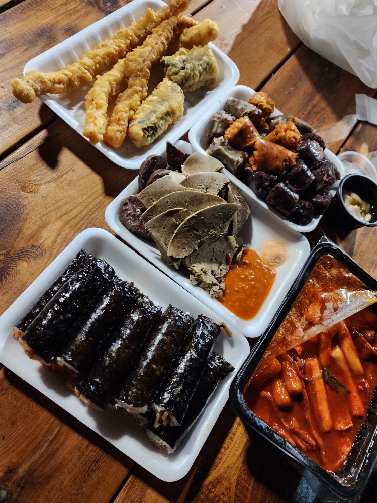 Kkomagimbap/ananti osiria (꼬마김밥/아난티 오시리아) 1