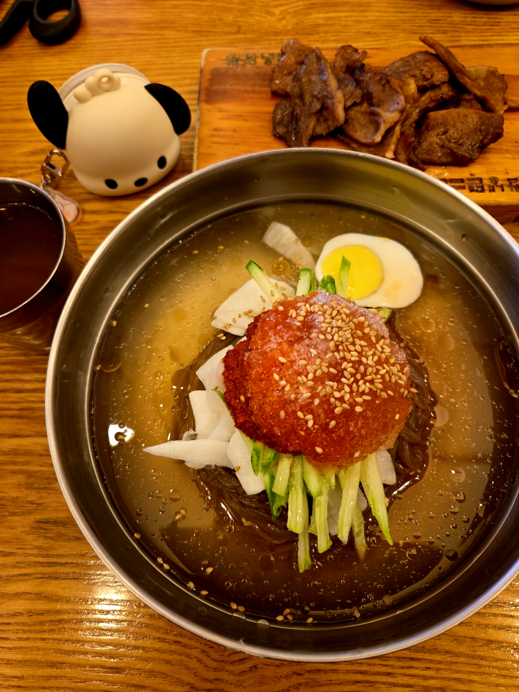 육쌈냉면 1