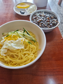 Manrihyang (만리향) 1