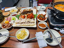 장군굴보쌈 사진 6