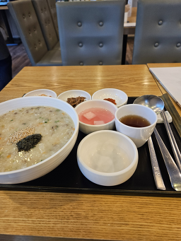 본죽 대학로본점 대표 사진