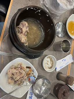 Ondamhanbangsamgyetang (온담한방삼계탕) 2