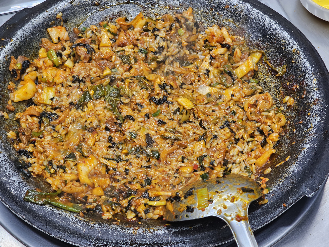 Gyodongmadang (교동마당) 1