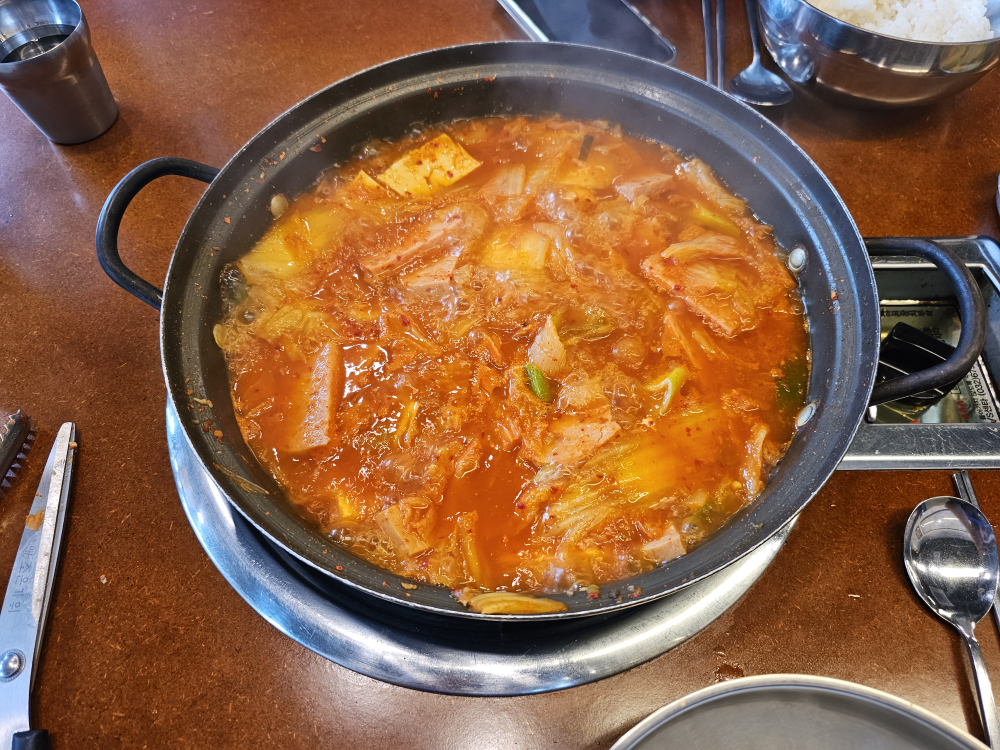 Baekchaegimchijjigae 1