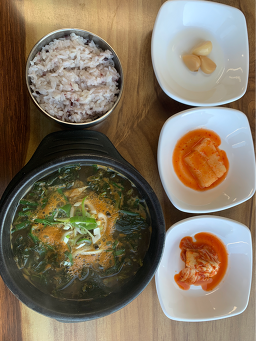 원조왔다다슬기해장국 4