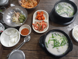 부산돼지국밥 1