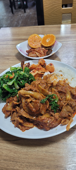 밤섬한식부페 사진 5