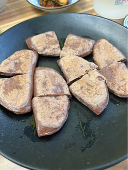 Yanggujaeraesiksondubu (양구재래식손두부) 2