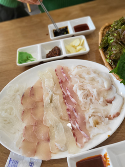 부흥횟집 3