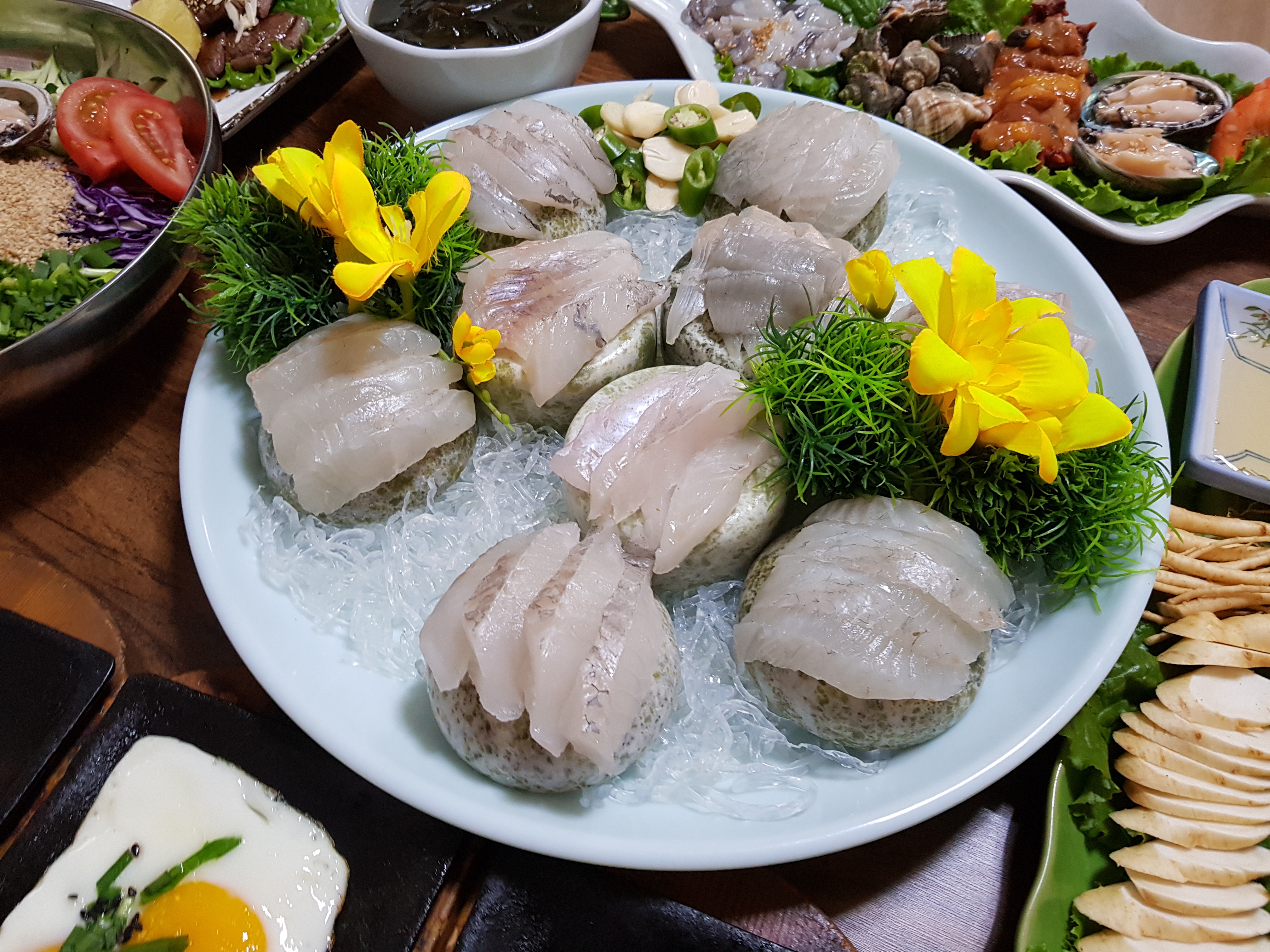 Palboksikdang (팔복식당) 2